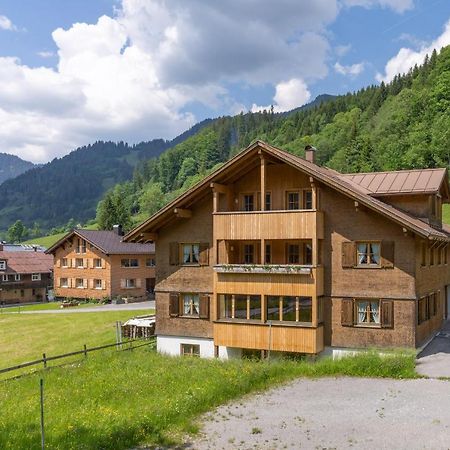 Haus Maria-Theresia Schoppernau Eksteriør billede