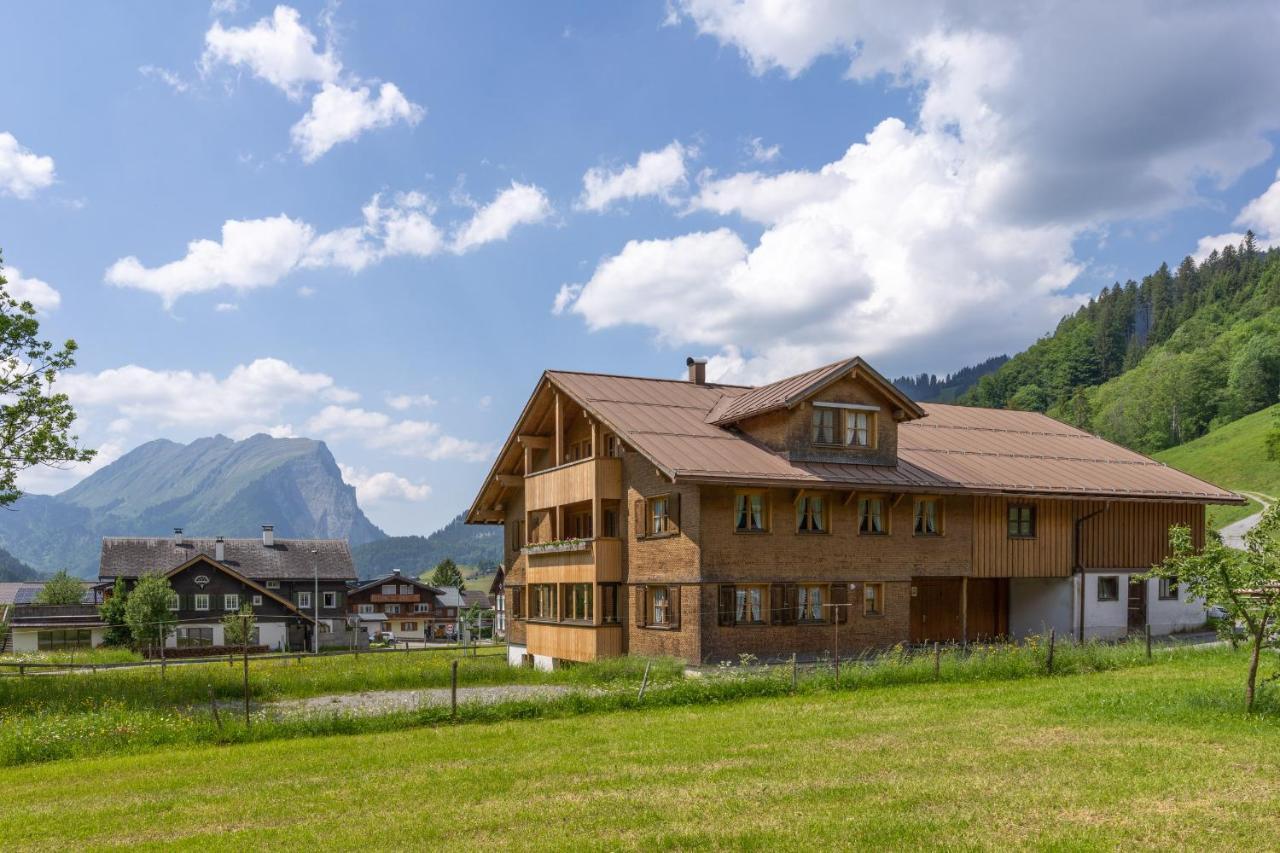 Haus Maria-Theresia Schoppernau Eksteriør billede