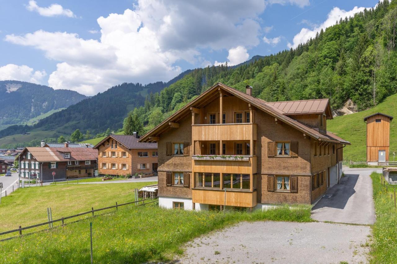 Haus Maria-Theresia Schoppernau Eksteriør billede